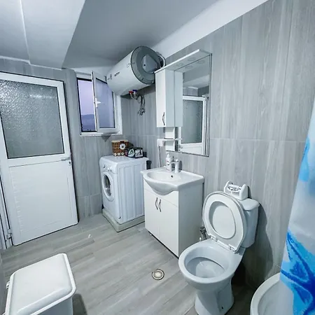 Lindja Djellit Apartment