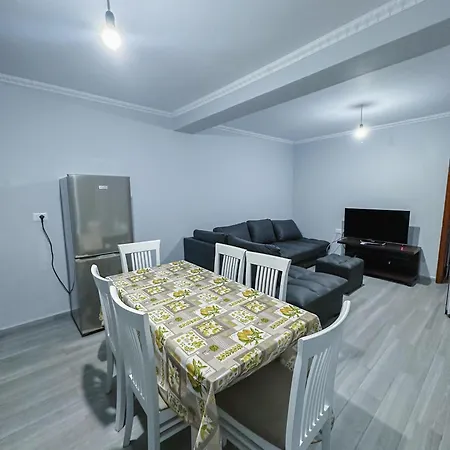 Lindja Djellit Apartment *